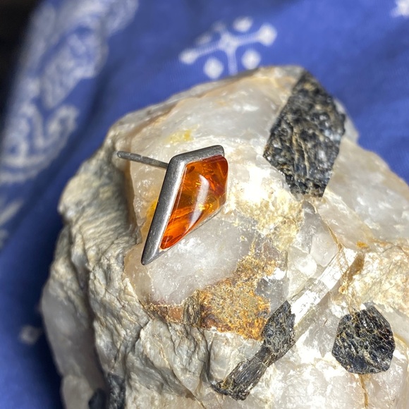 Sterling Silver Amber Earring Individual - Picture 7 of 8